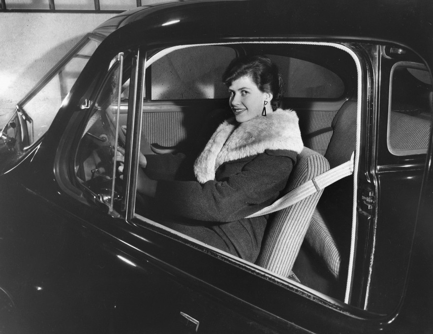 <h3><a href="https://buyukfilo.com/blog/tartismali-icat-emniyet-kemeri" rel="noopener noreferrer" target="_blank" style="color: inherit;">Tartışmalı İcat: Emniyet Kemeri</a></h3><p><br></p>
